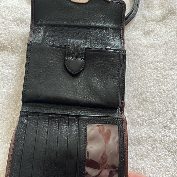 Brighton mini crossbody wallet. - Picture 4 of 15